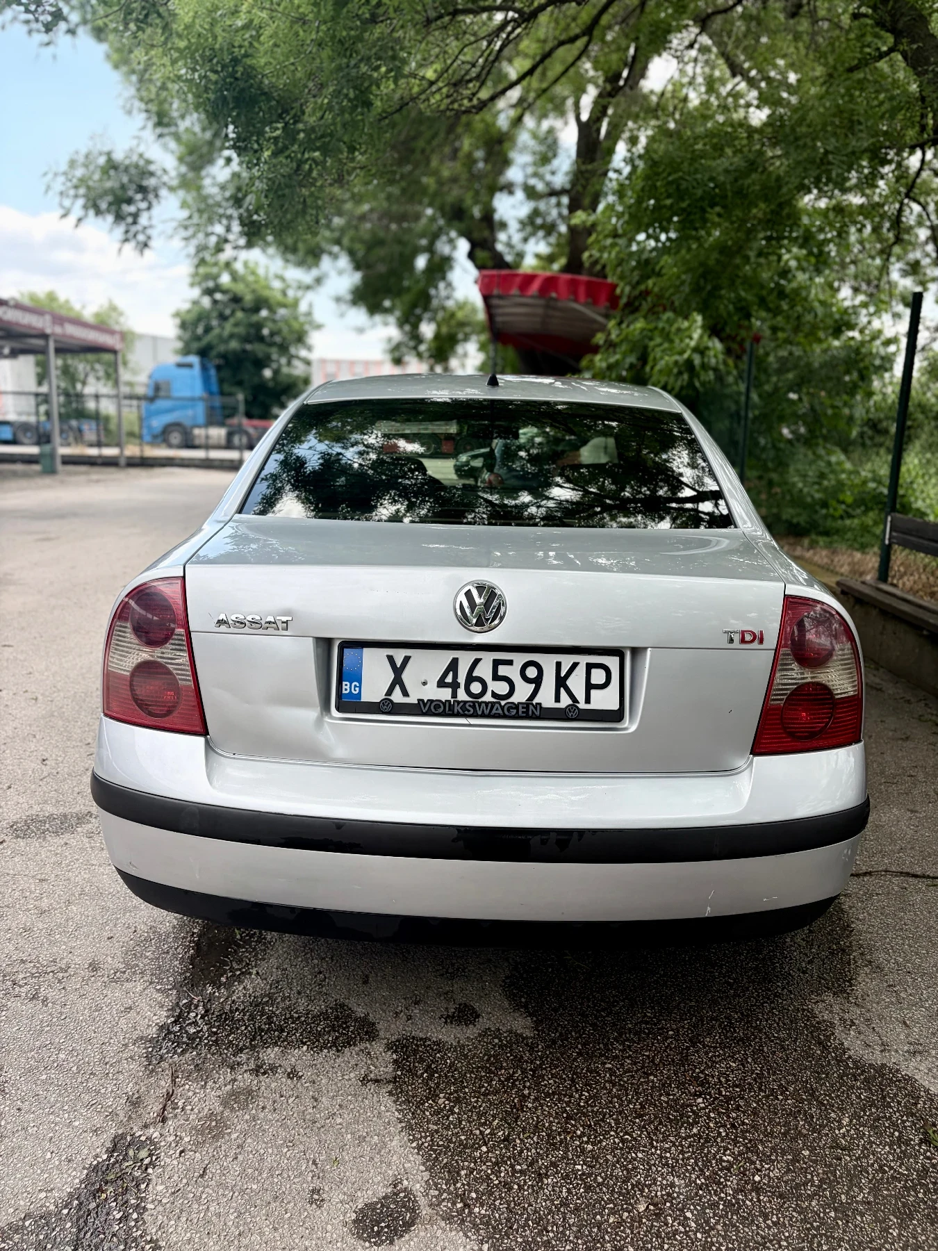VW Passat 1.9, снимка 4 - Автомобили и джипове - 54863905