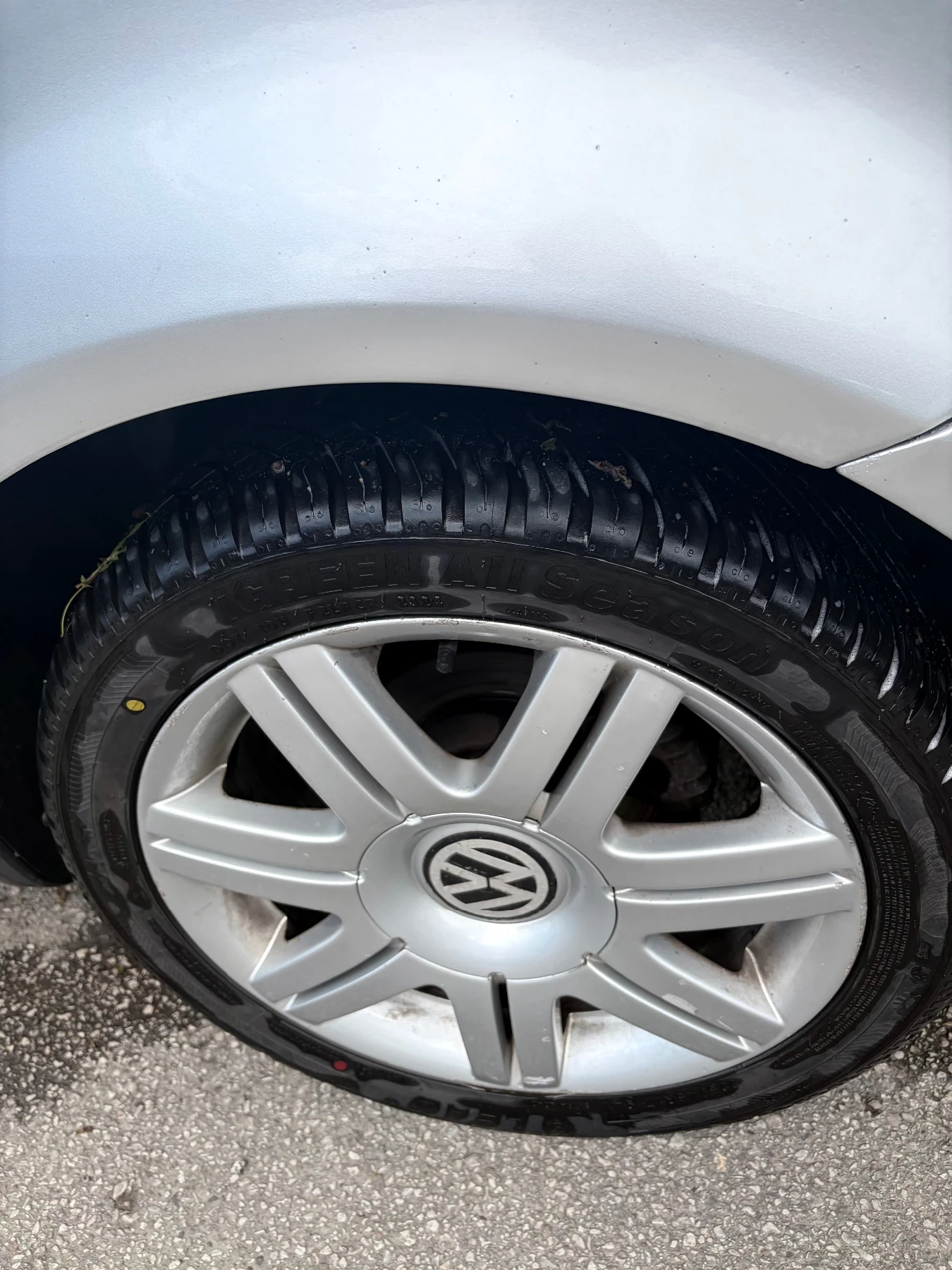 VW Passat 1.9, снимка 5 - Автомобили и джипове - 54863905