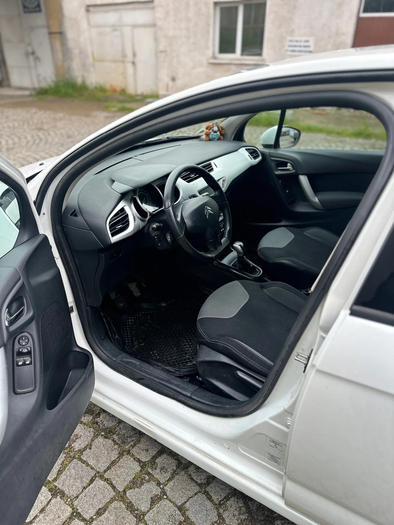 Citroen C3 1.4 hdi, снимка 6 - Автомобили и джипове - 55160781