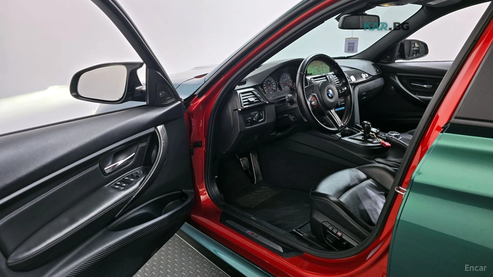 BMW M3 AKRAPOVIC* HUD* КОЖА* НАВИ, снимка 9 - Автомобили и джипове - 55295639