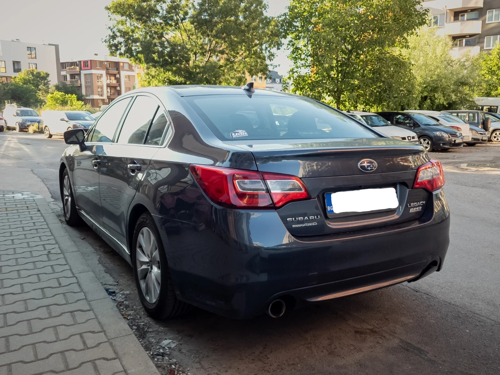 Subaru Legacy Premium 2.5i AWD | Поддържан | Регис, снимка 4 - Автомобили и джипове - 55392979