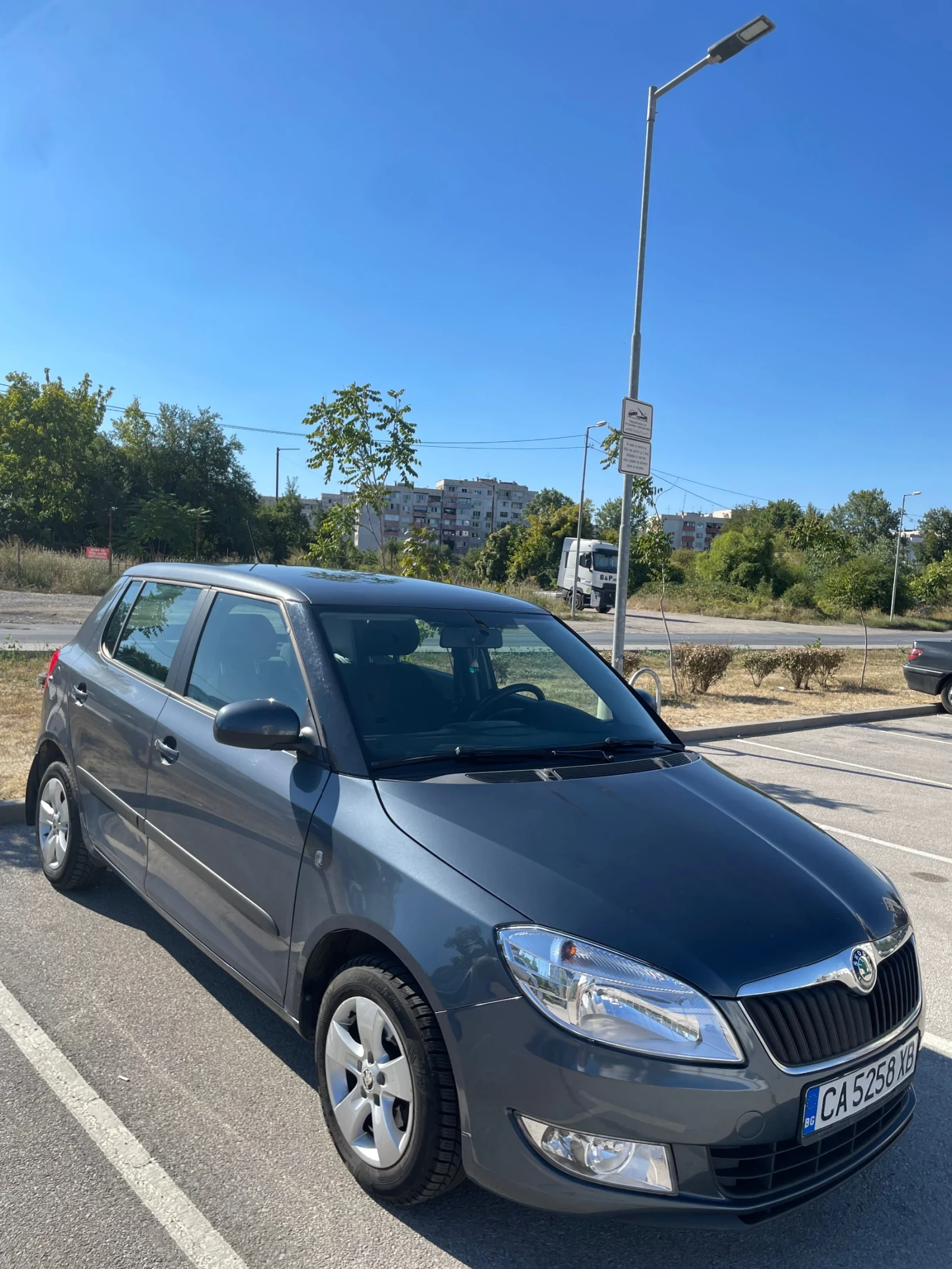 Skoda Fabia, снимка 3 - Автомобили и джипове - 55681759