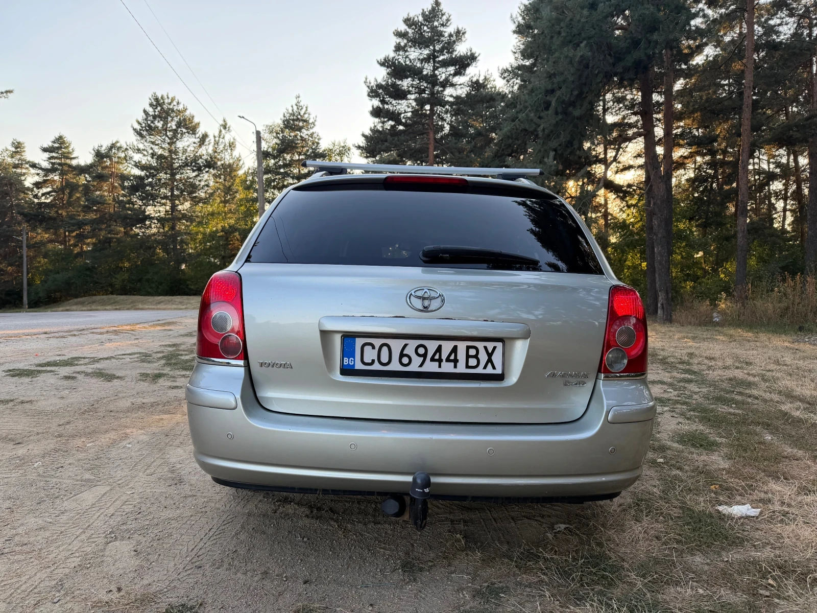 Toyota Avensis, снимка 4 - Автомобили и джипове - 55791743