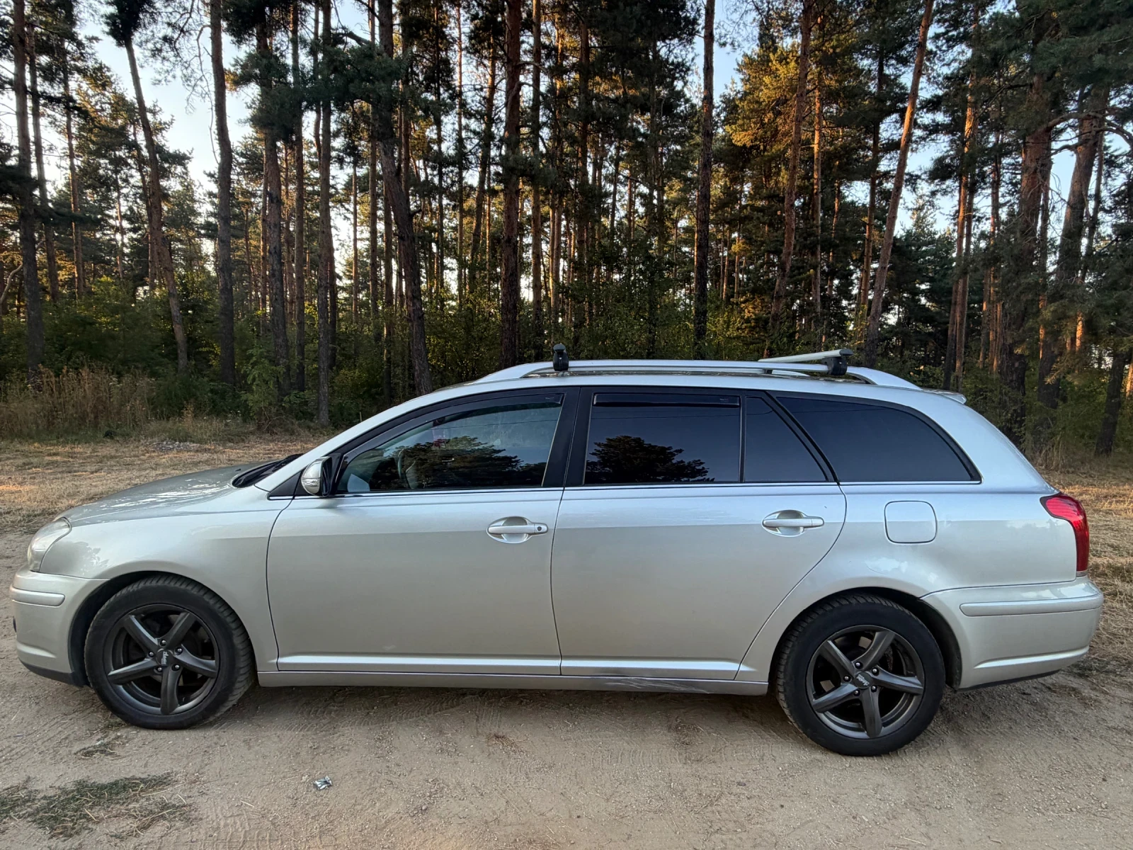 Toyota Avensis, снимка 3 - Автомобили и джипове - 55791743