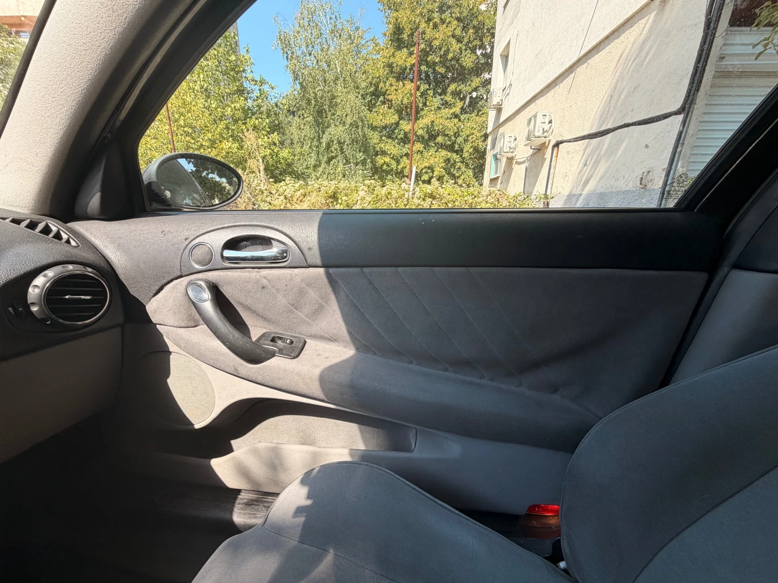 Alfa Romeo 147, снимка 15 - Автомобили и джипове - 55803573