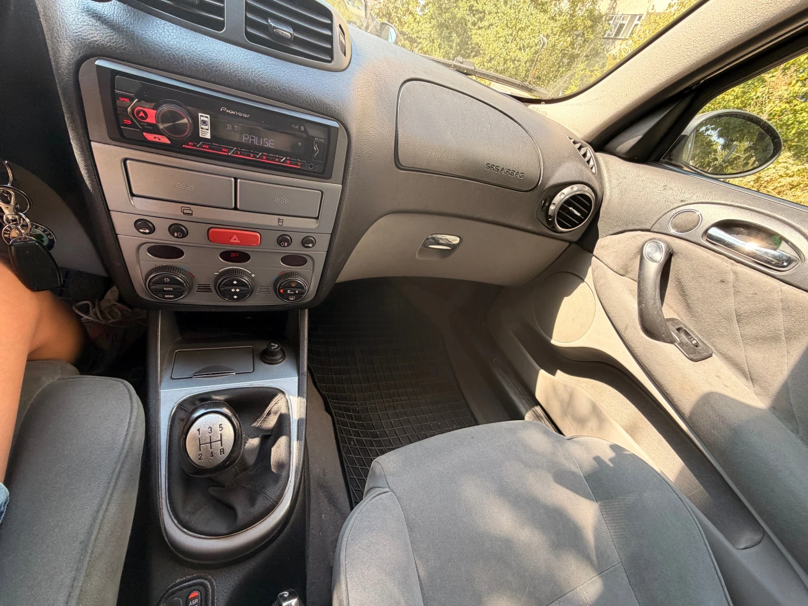 Alfa Romeo 147, снимка 12 - Автомобили и джипове - 55803573