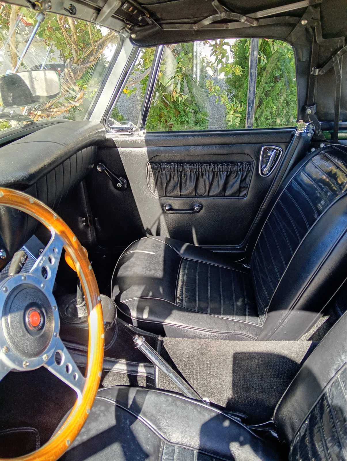 Austin Mg, снимка 5 - Автомобили и джипове - 56340117