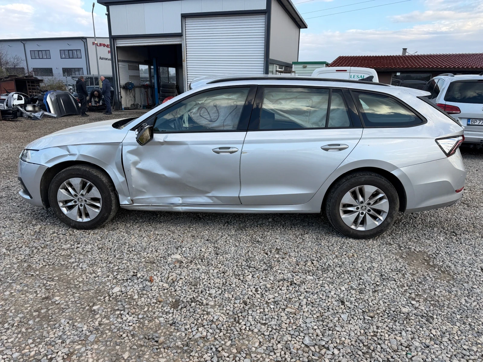 Skoda Octavia 2.0TDI-150PS-DSG-4X4 | Mobile.bg � ����������� 8
