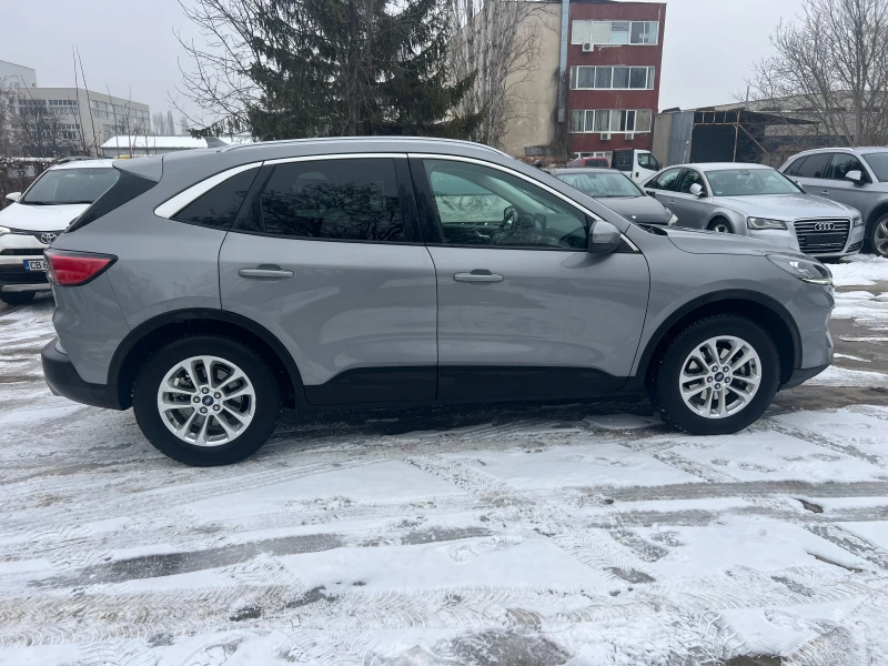 Ford Kuga 2.0 EcoBlue Titanium, снимка 8 - Автомобили и джипове - 48717037