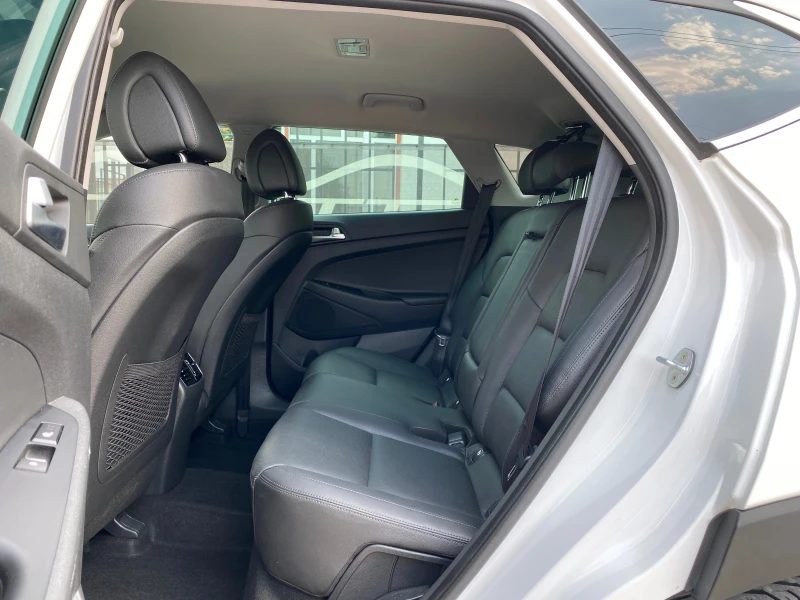 Hyundai Tucson Premium* LPG-PRINS* FULL* КАТО НОВА* , снимка 15 - Автомобили и джипове - 51120790