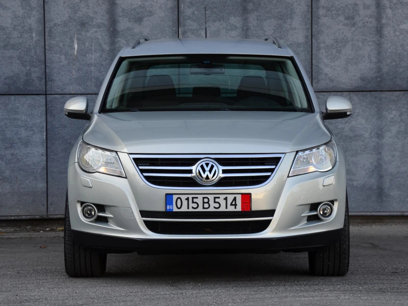 VW Tiguan 2.0 TDI AVTOMAT, снимка 3 - Автомобили и джипове - 51671593