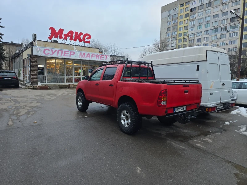 Toyota Hilux D4D 2.5, снимка 3 - Автомобили и джипове - 53588054