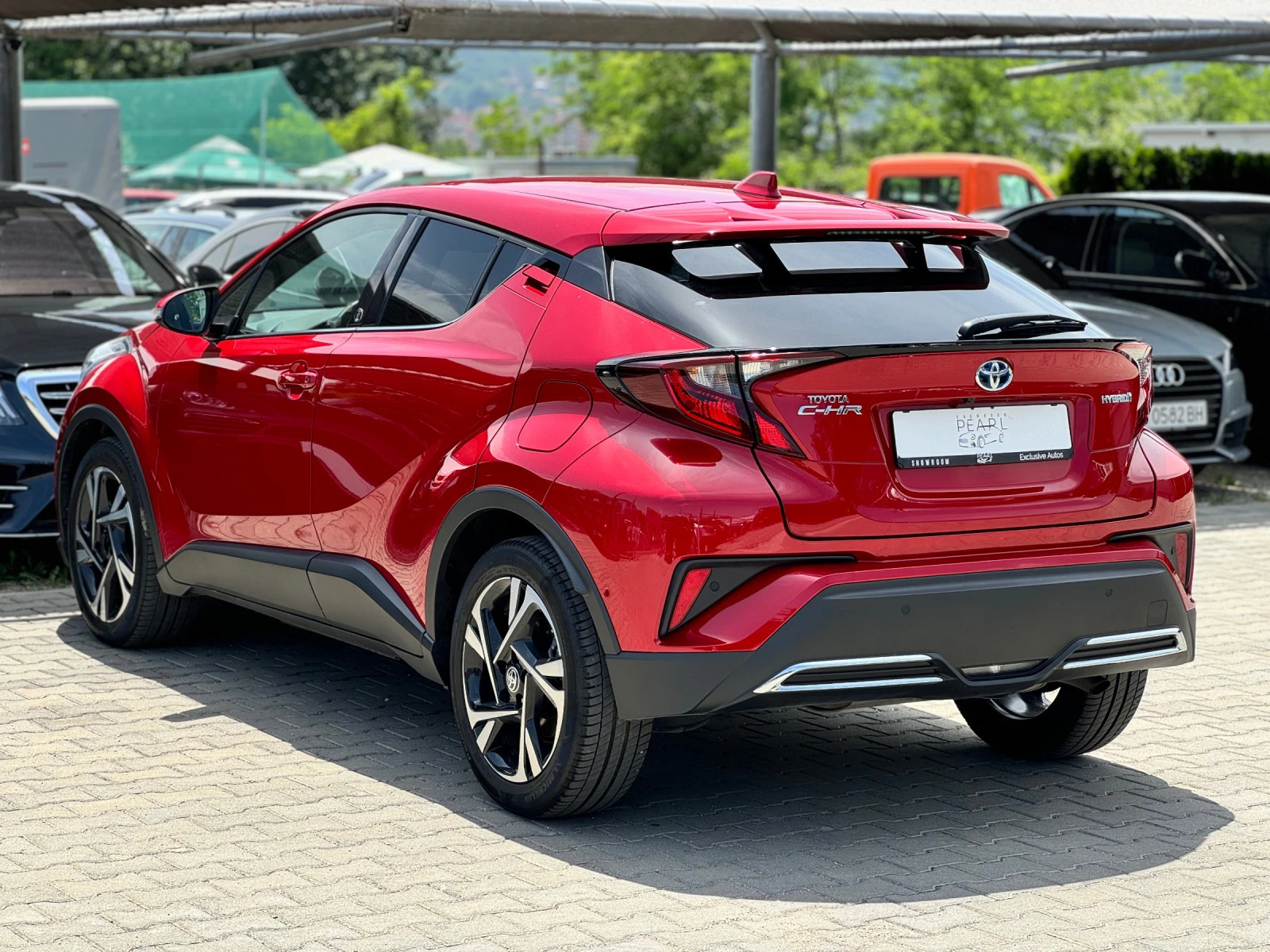 Toyota C-HR 2.0i Hybrid Team Deutschland 22000km - изображение 6