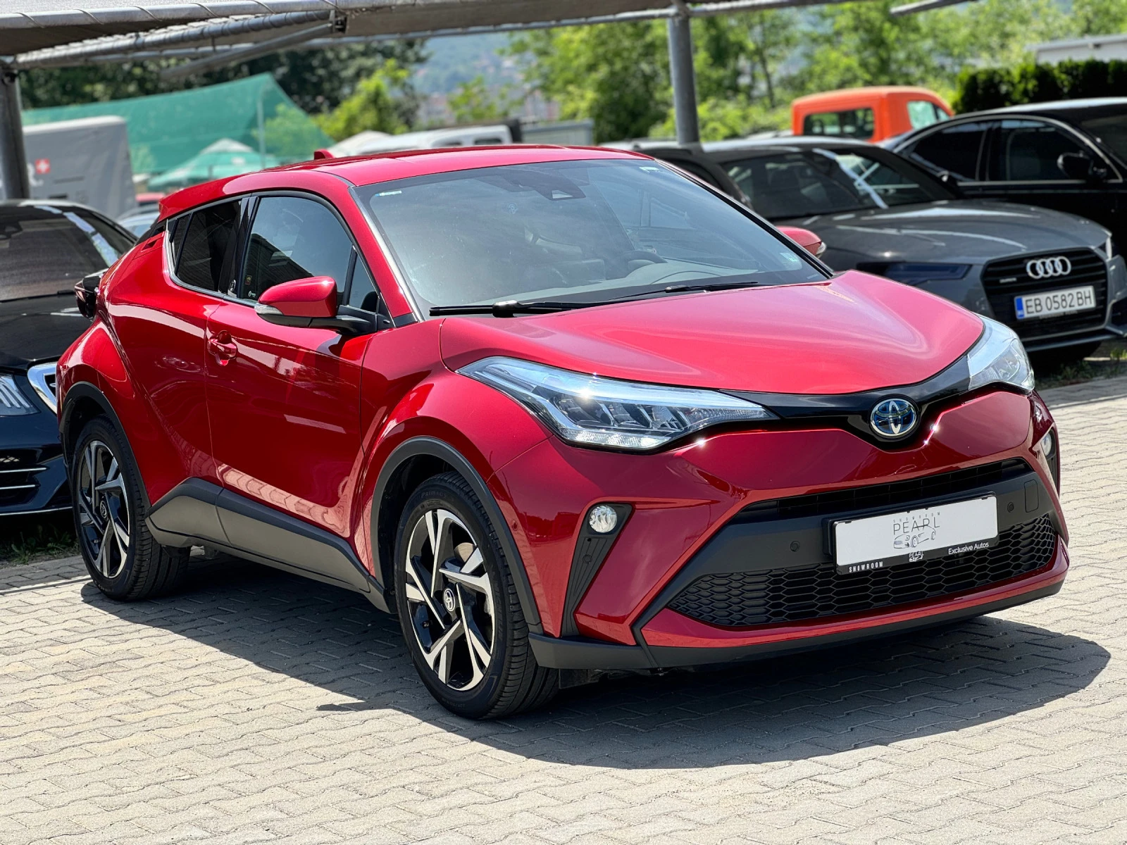 Toyota C-HR 2.0i Hybrid Team Deutschland 22000km - изображение 3