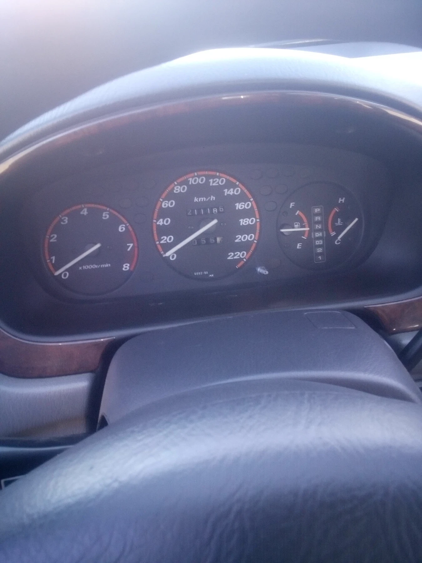 Honda Cr-v 2.0 128к.с. с газ - изображение 6