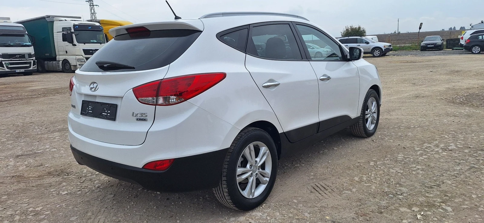 Hyundai IX35 Ix35 Перфектен!!! - изображение 5