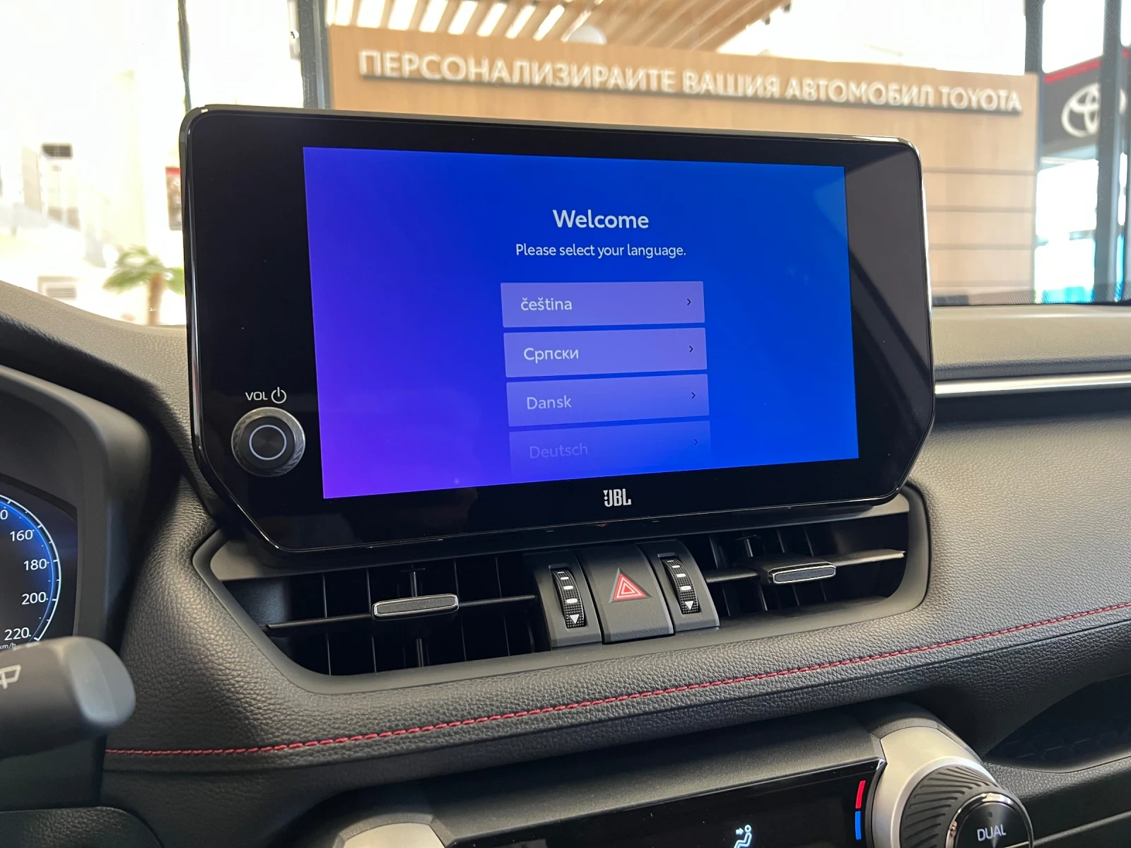 Toyota Rav4 2.5 Plug-in Hybrid Style AWD | Mobile.bg   12