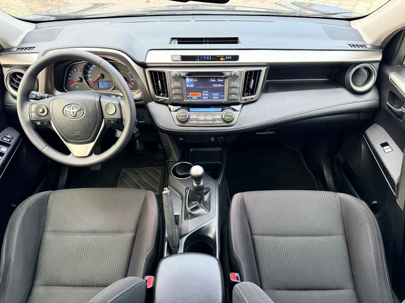 Toyota Rav4 2.2D-4D* 4x4* ������* 2 �����* ������- ��� �����*  | Mobile.bg � ����������� 11