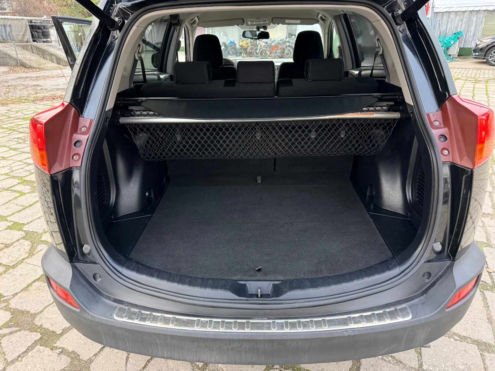 Toyota Rav4 2.2D-4D* 4x4* ������* 2 �����* ������- ��� �����*  | Mobile.bg � ����������� 17