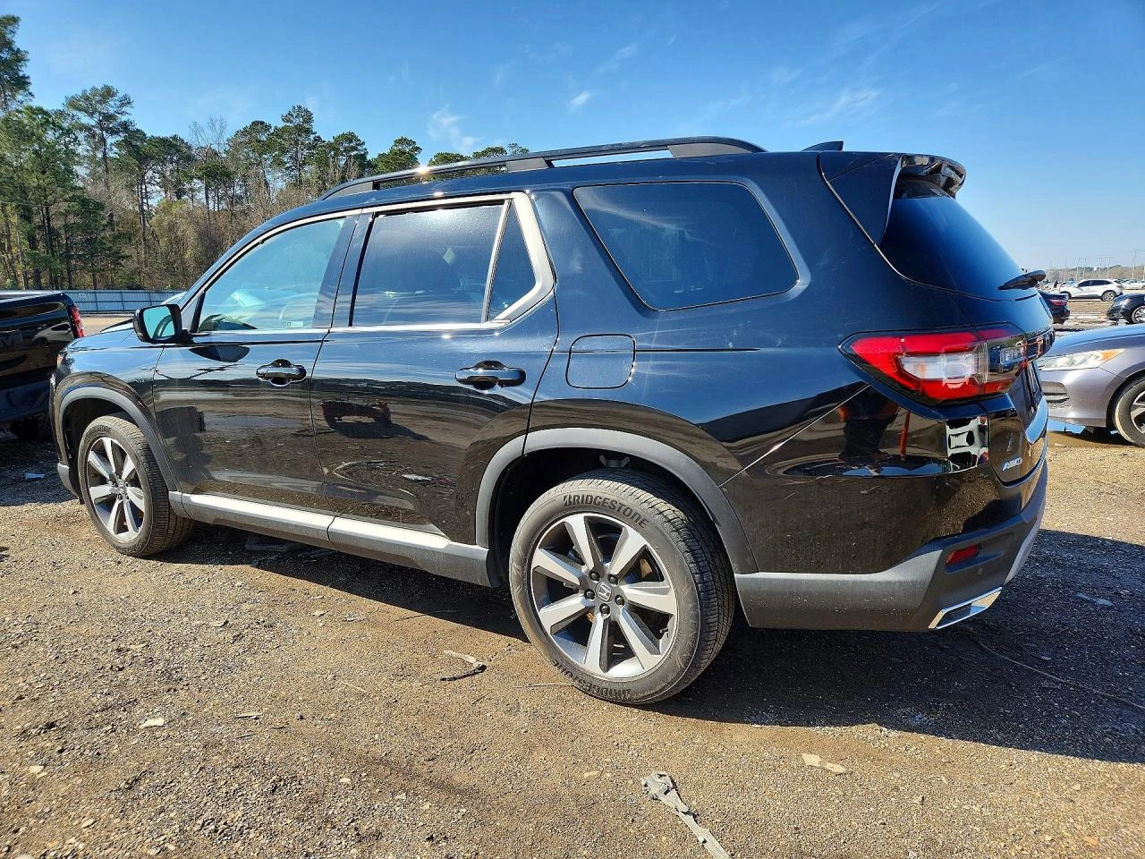 Honda Pilot 3.5* ELITE* 4Х4* РЕАЛНИ КМ!* ПЕРФЕКТНА, снимка 3 - Автомобили и джипове - 53747437