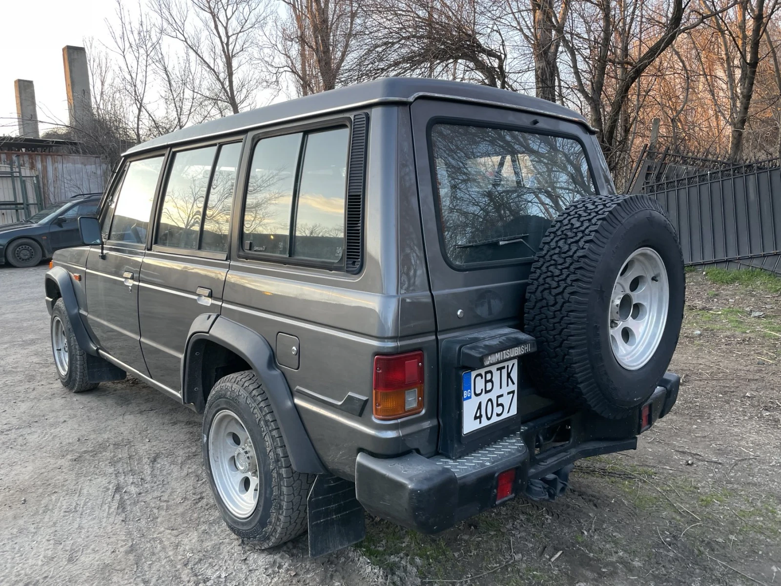 Mitsubishi Pajero, снимка 3 - Автомобили и джипове - 53803581