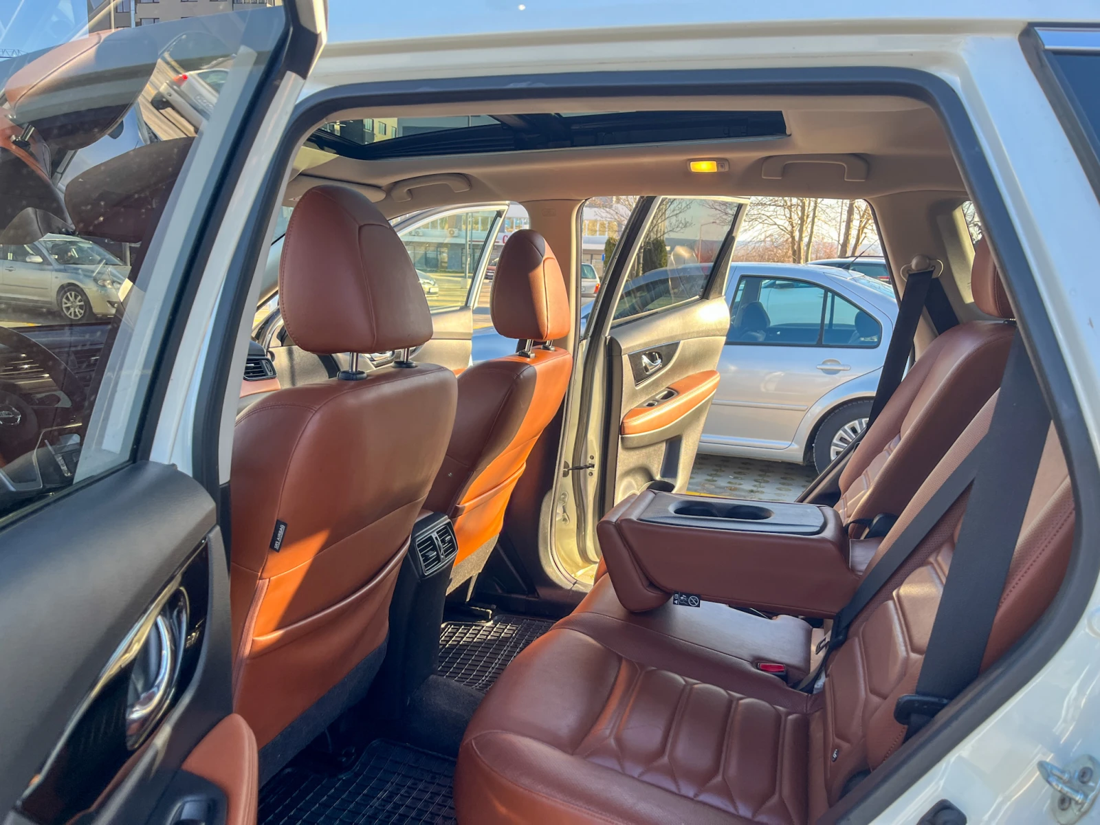 Nissan X-trail Tekn-a* Facelift* 4x4i* 128000km, снимка 13 - Автомобили и джипове - 54356847