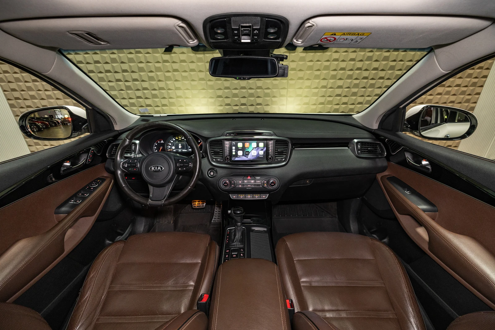 Kia Sorento 2.2 CRDi Limited| Панорама| Infinity Sound| Гаранц, снимка 9 - Автомобили и джипове - 55639282
