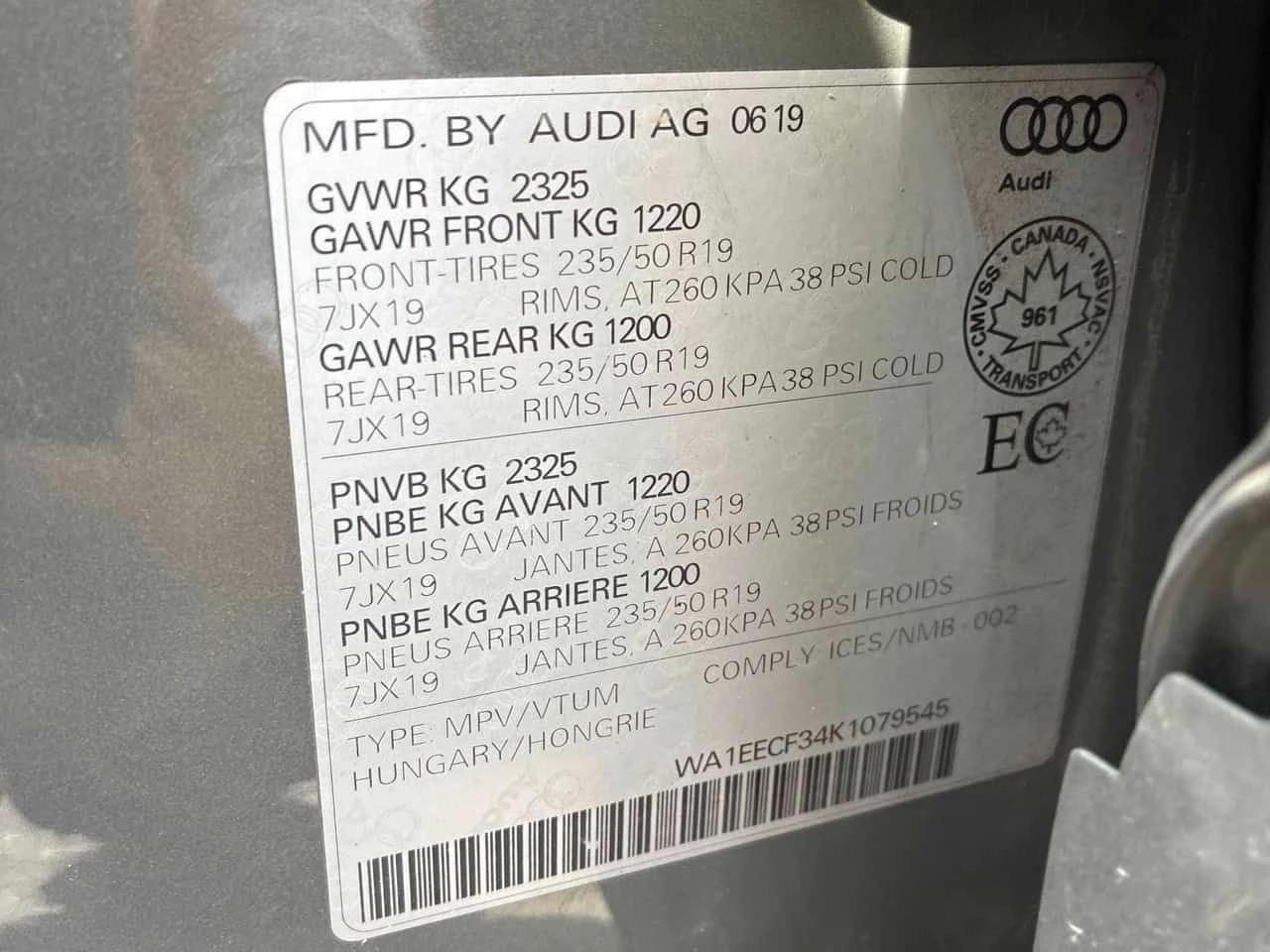 Audi Q3 * Progressiv * CARFAX * ОПЦИЯ ЗА ФИНАНСИРАНЕ , снимка 16 - Автомобили и джипове - 55723413