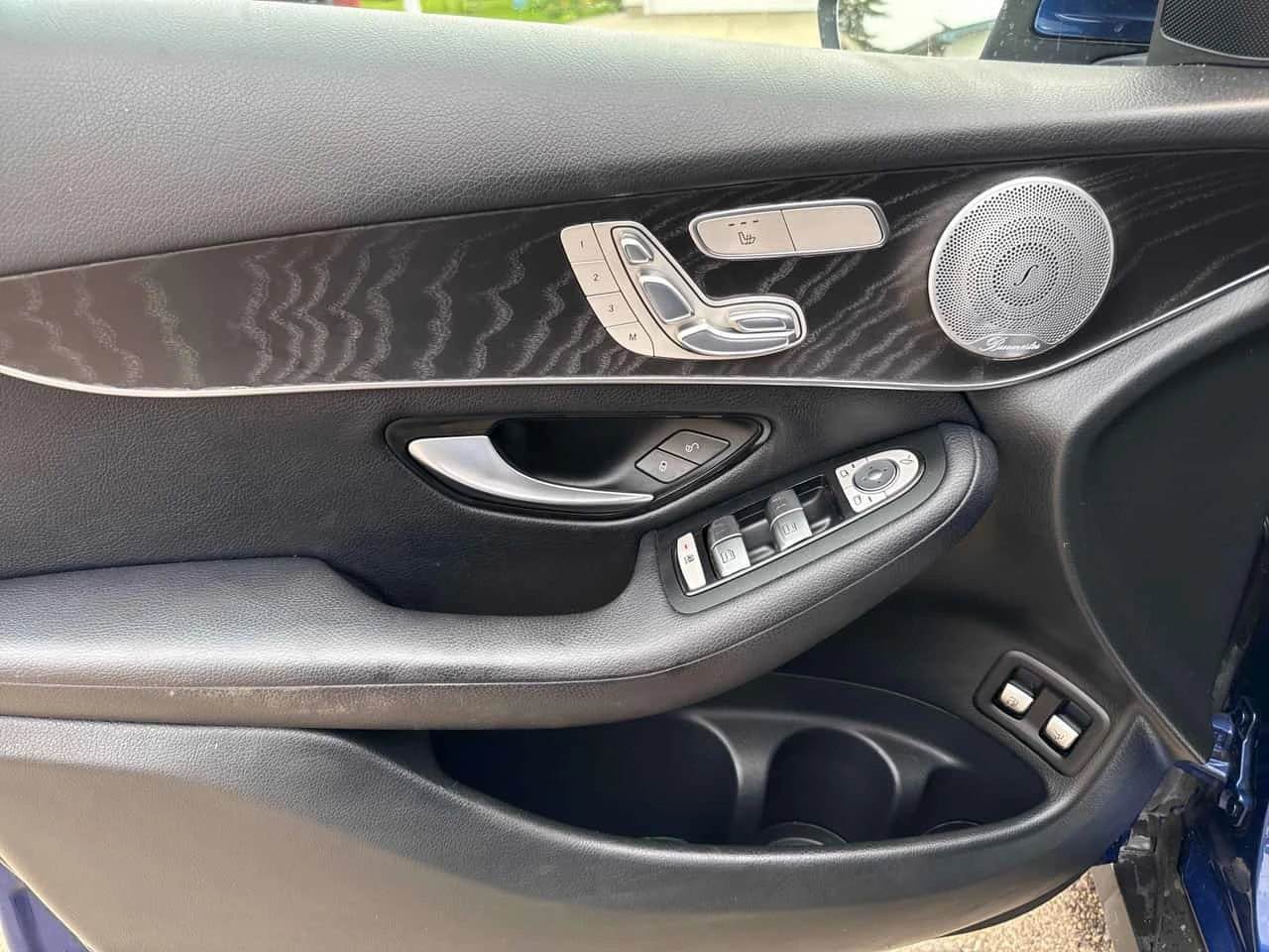 Mercedes-Benz GLC 350 * CARFAX * ОПЦИЯ ЗА ФИНАНСИРАНЕ, снимка 15 - Автомобили и джипове - 55777841