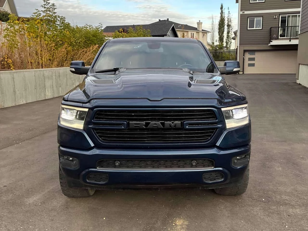 Dodge RAM 1500 Sport | CARFAX | ��� ��������� | Mobile.bg � ����������� 2