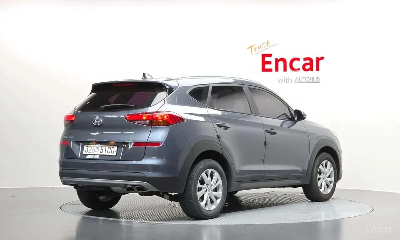 Hyundai Tucson * Diesel 1.6 2WD * , снимка 2 - Автомобили и джипове - 56621135