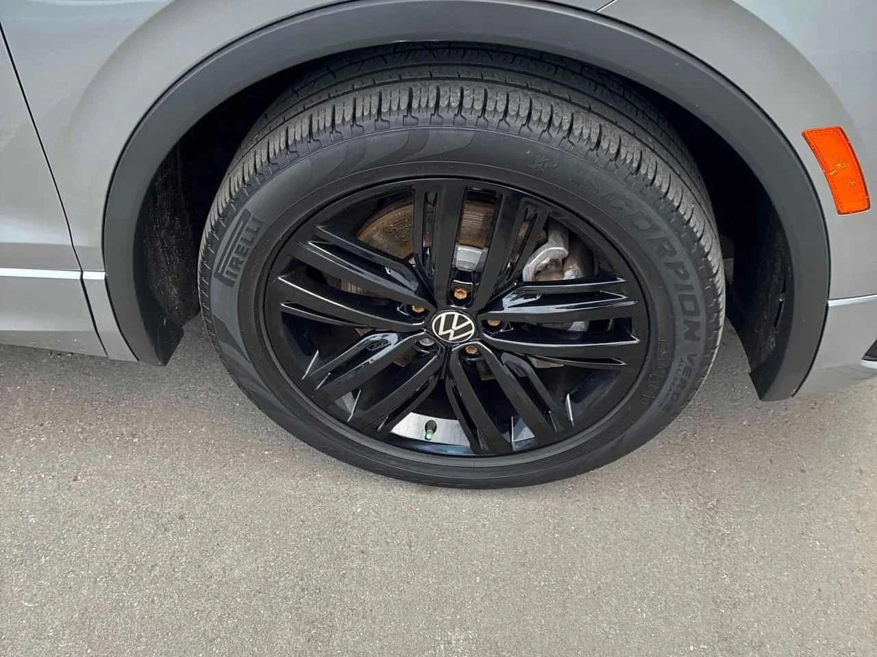 VW Tiguan, снимка 7 - Автомобили и джипове - 56690901