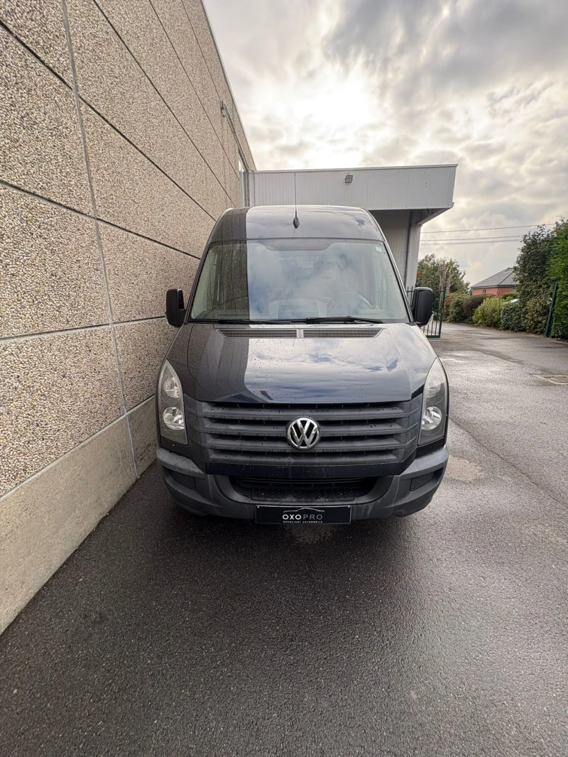 VW Crafter 2.0 TDI, снимка 2 - Бусове и автобуси - 52668426