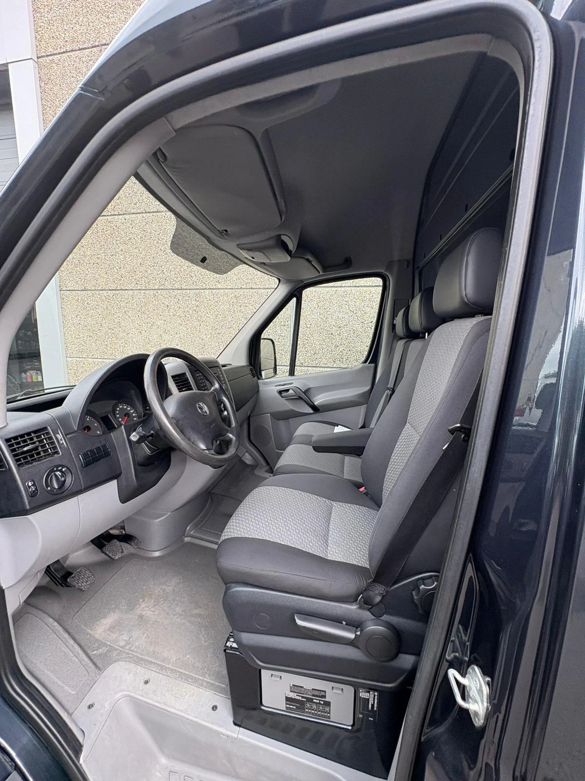 VW Crafter 2.0 TDI | Mobile.bg   12