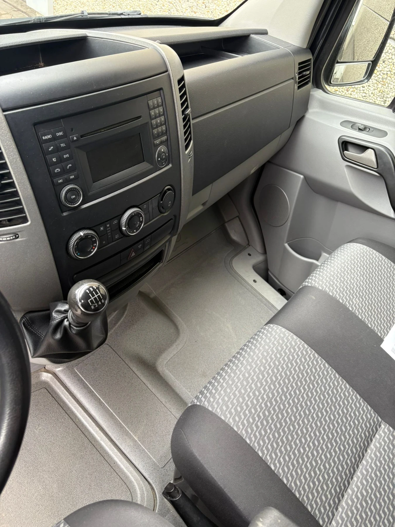VW Crafter 2.0 TDI - изображение 8
