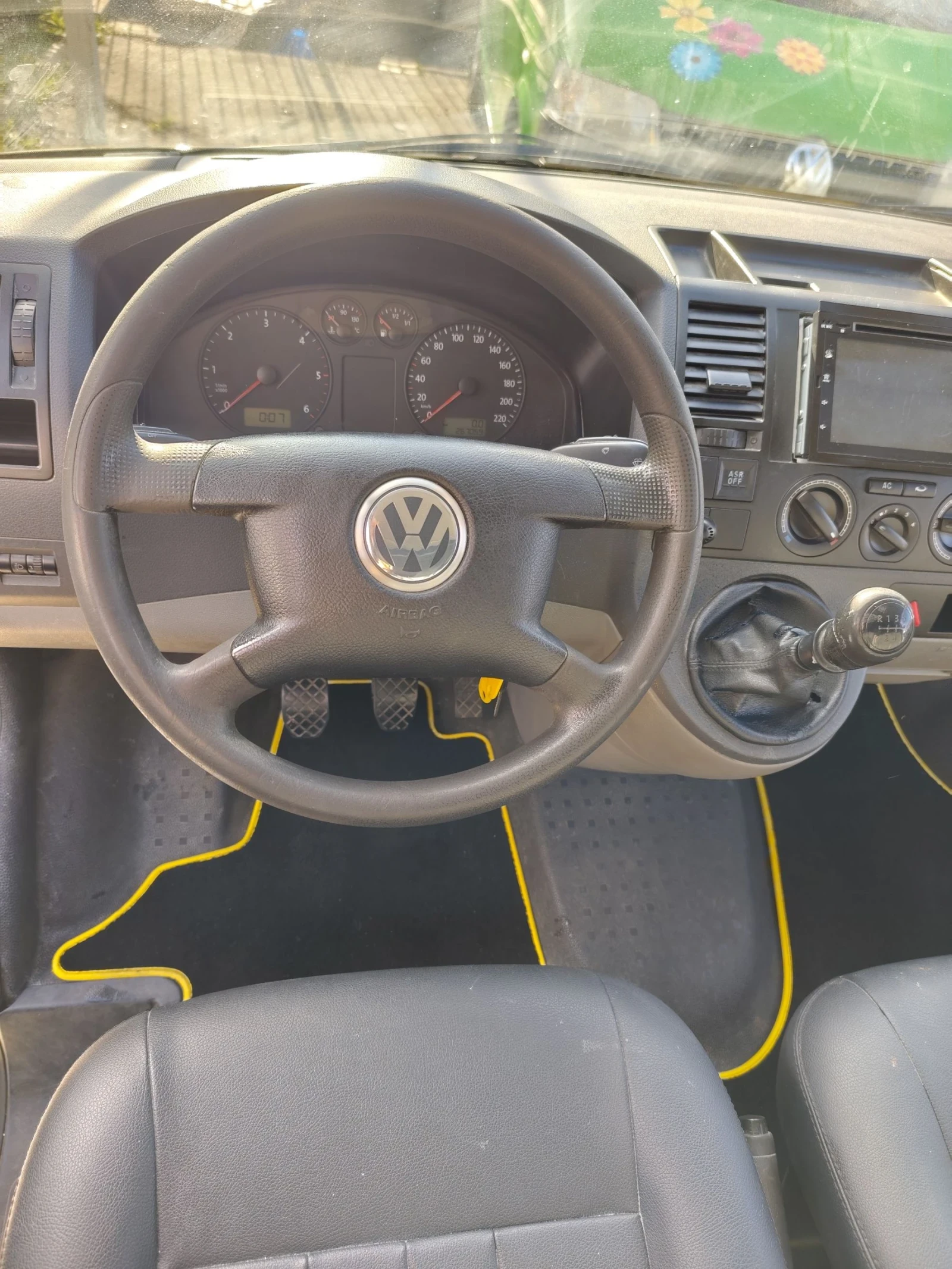 VW Transporter 1.9  TDi klimatik - изображение 4