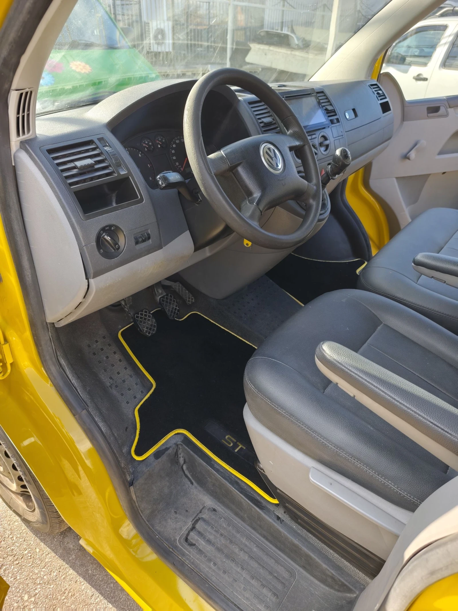 VW Transporter 1.9  TDi klimatik - изображение 10