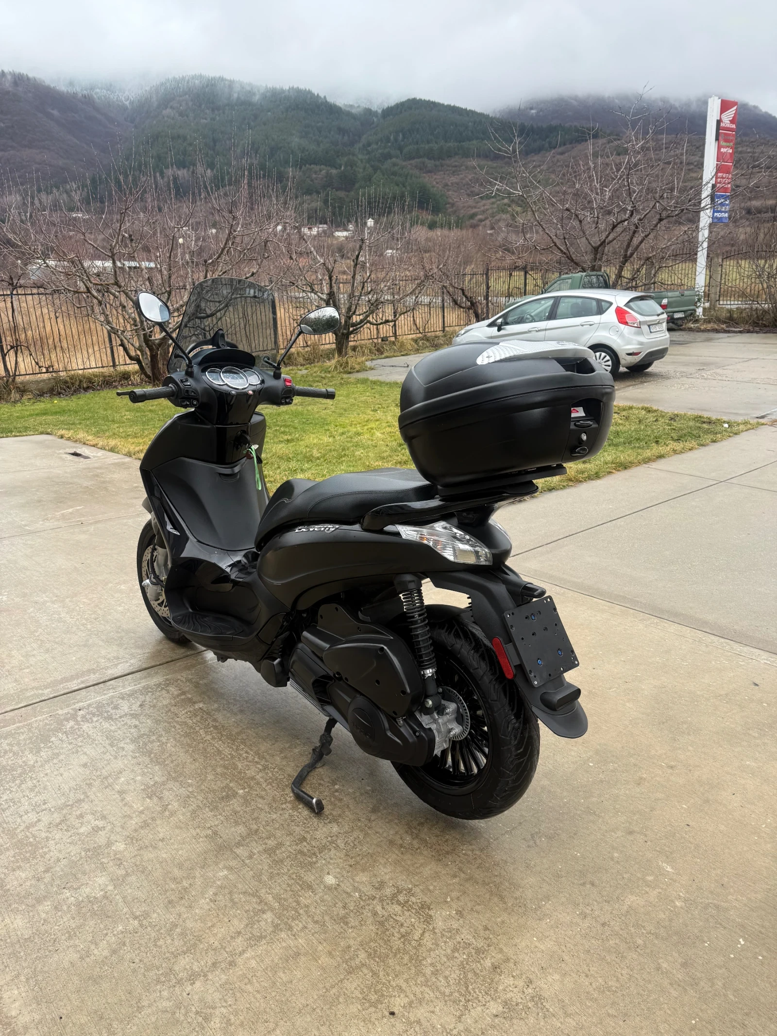 Piaggio Beverly 2020 8000km !!! ABS ASR - изображение 6