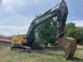 Багер Volvo EC240BNLC, снимка 1