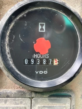 Багер Volvo EC240BNLC, снимка 7