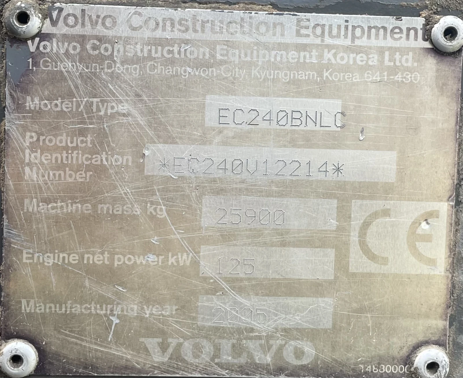 Багер Volvo EC240BNLC - изображение 3