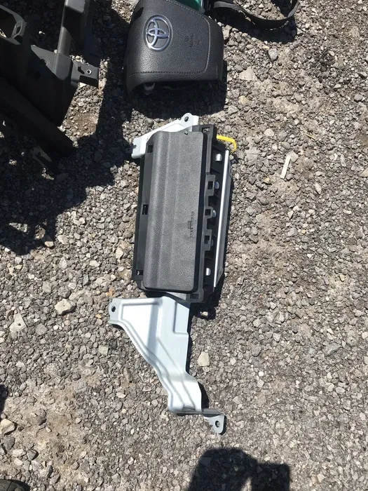 ��� � ������� �������� � ����� �� ������ ���� ������ J150 2023 ������ | Mobile.bg � ����������� 4