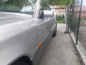 Mercedes-Benz E 200 Купе, снимка 6