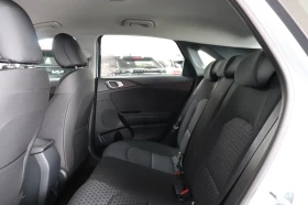 Kia Ceed 1.5/T-GDI/140HP/DCT/NAVI/CAM/CARPLAY/LED/278f - 49499 лв. - 71271825 16
