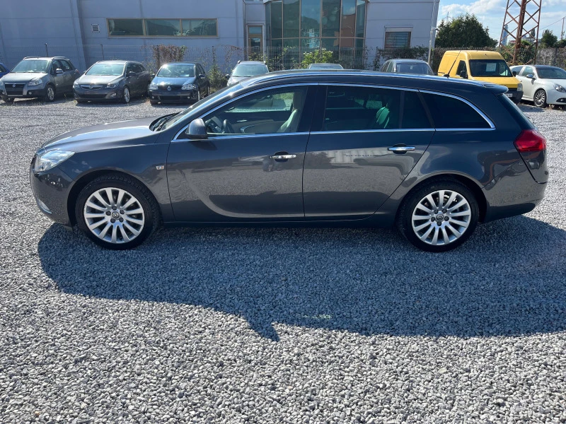 Opel Insignia Sports Tour 2.0TD-161k.c./EURO5/ Автоматик, снимка 3 - Автомобили и джипове - 46461388