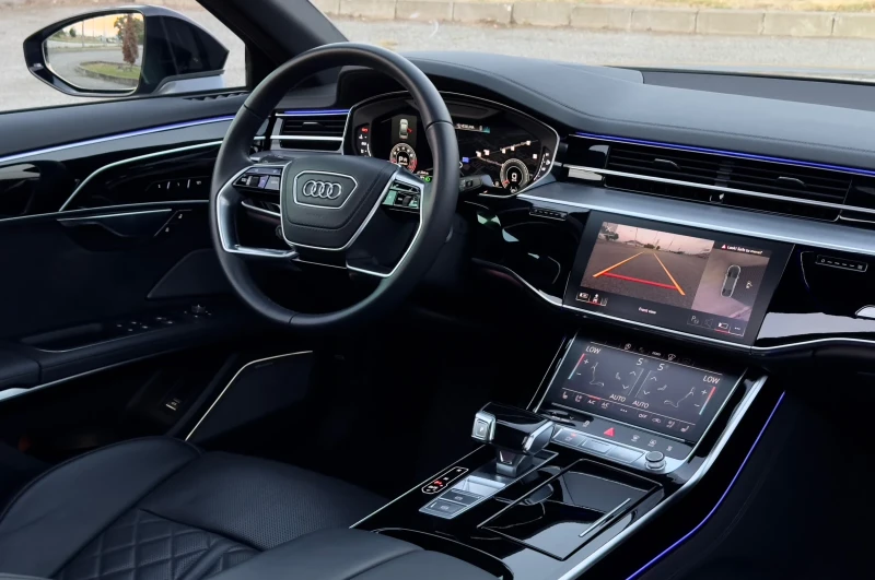 Audi A8 60TFSI* V8* FACELIFT* S-LINE* ГАРАНЦИЯ* FULL* , снимка 11 - Автомобили и джипове - 47270061