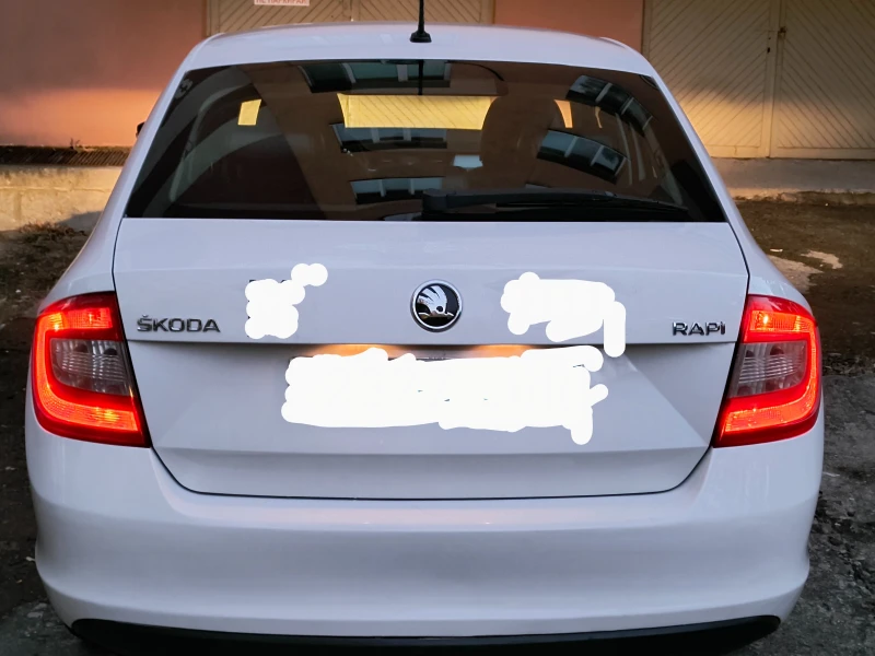 Skoda Rapid 1.6TDI 115k.c., снимка 16 - Автомобили и джипове - 47925423