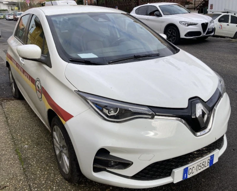 Renault Zoe 52kW, снимка 4 - Автомобили и джипове - 49135934