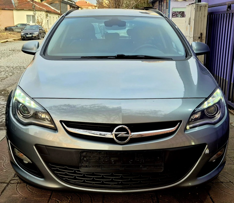 Opel Astra 2.0d-COSMO-NAVI-6speed, снимка 1 - Автомобили и джипове - 49201070