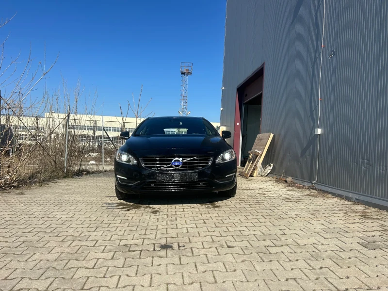 Volvo V60 2, 4 АWD/D6, plug in hybrid/280 к.с, снимка 1 - Автомобили и джипове - 49363464